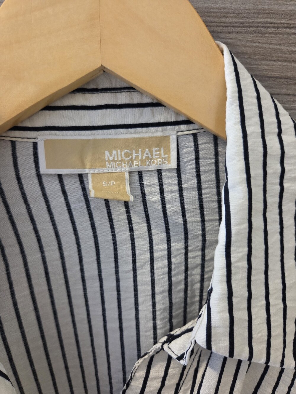 Michael Kors Striped Button Down Blouse Shirt White Black - Picture 2 of 6